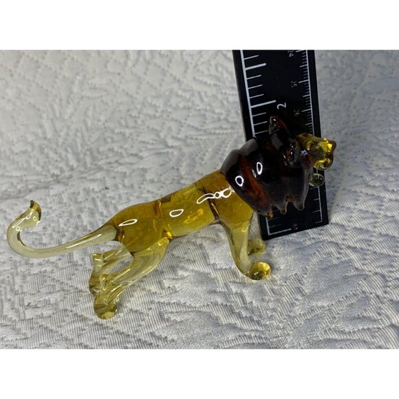 Blown Glass Lion Amber figure Vintage 2.5 inch tall - Picture 7 of 13